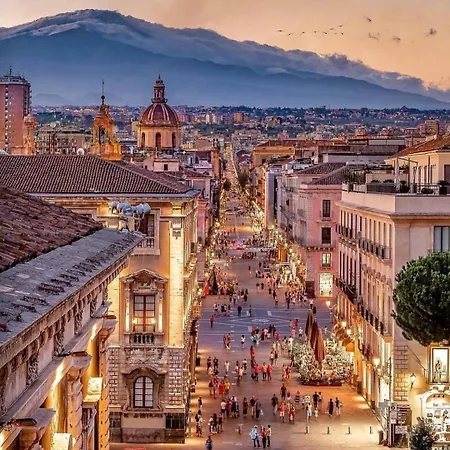 Luni Centro Hébergement de vacances Catane